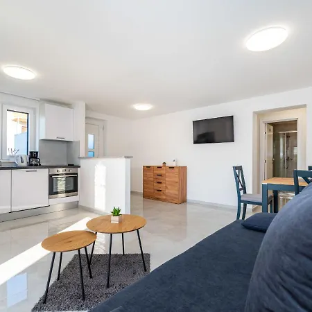 Ilux-1 By Interhome Apartment Novigrad (Dalmatia)